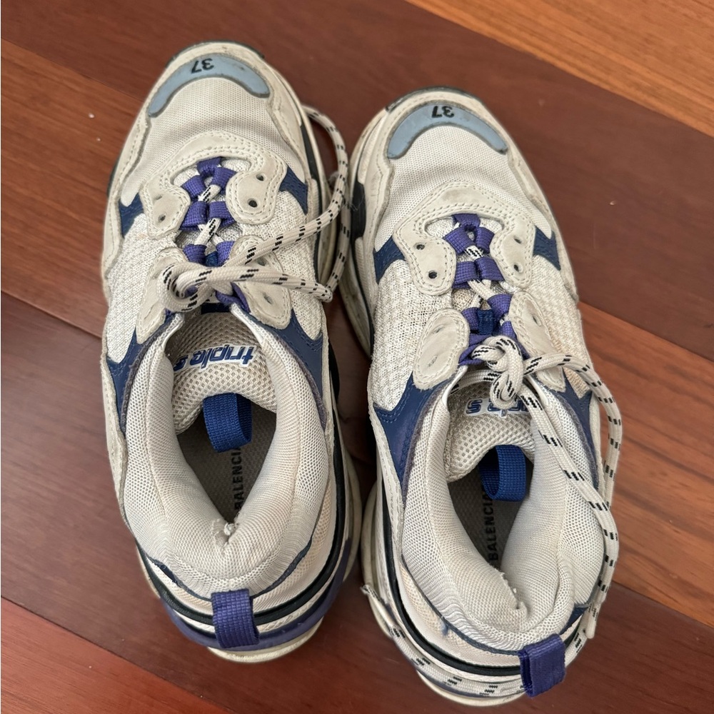 BALENCIAGA TripleS Size 37
